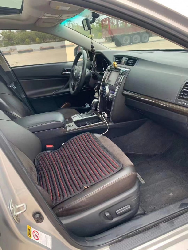 保定14年丰田锐志3