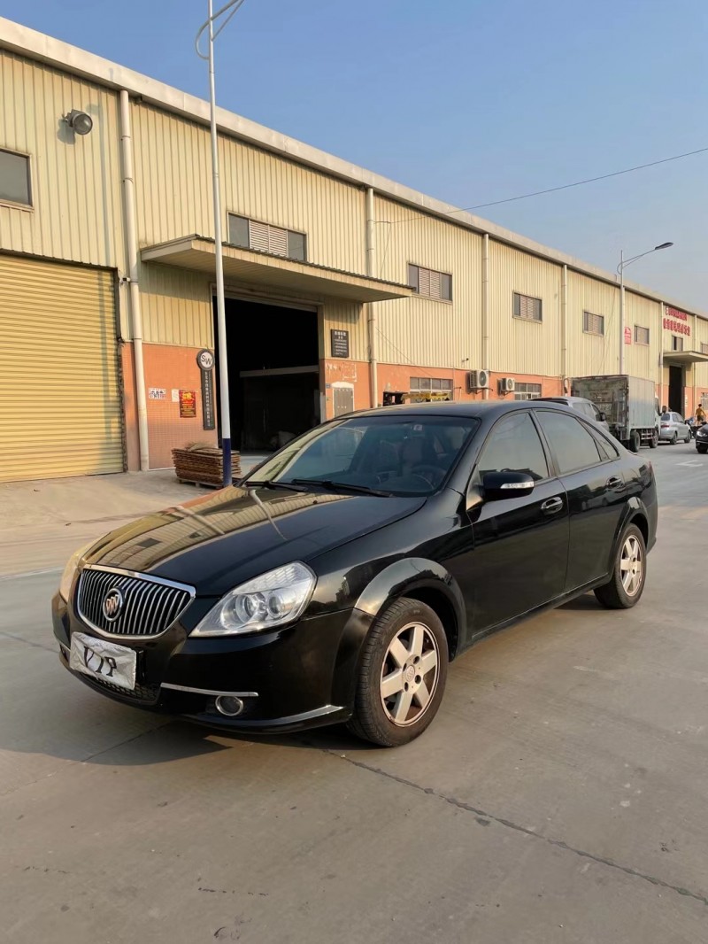 东莞12年别克凯越3