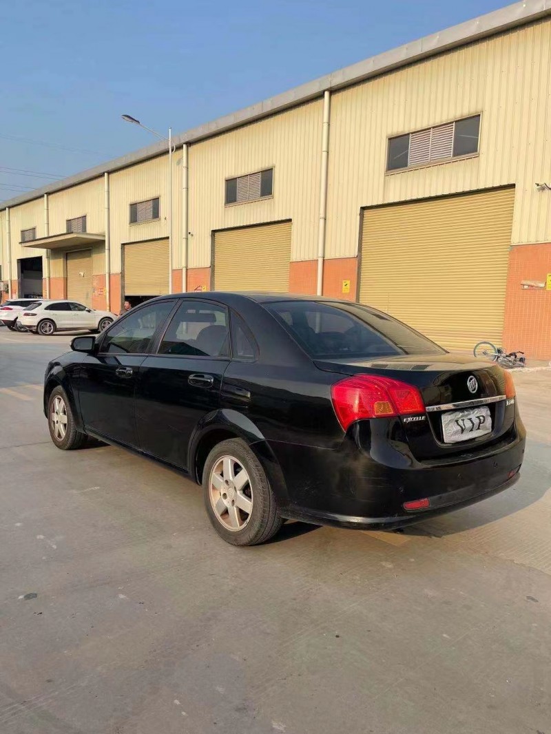 东莞12年别克凯越4