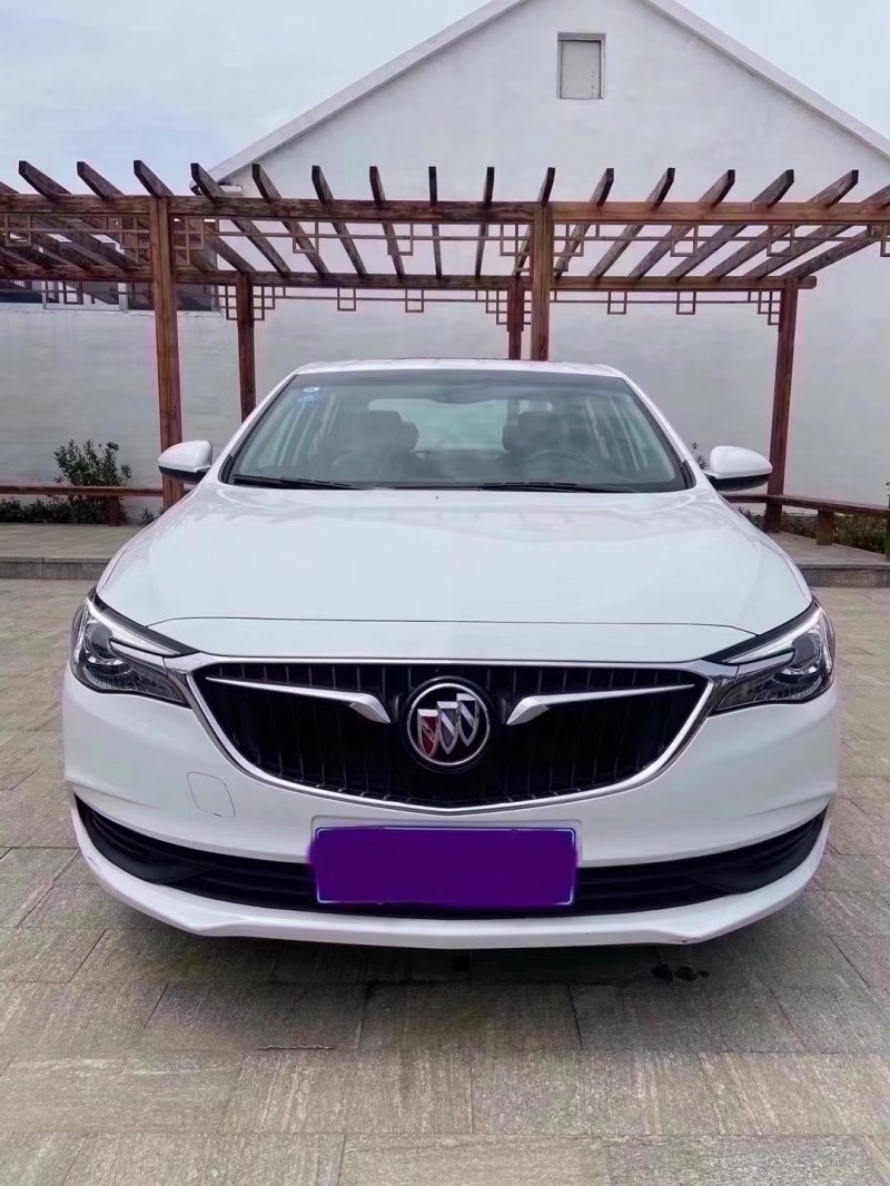 潍坊18年别克英朗1