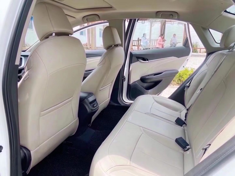 潍坊18年别克英朗6