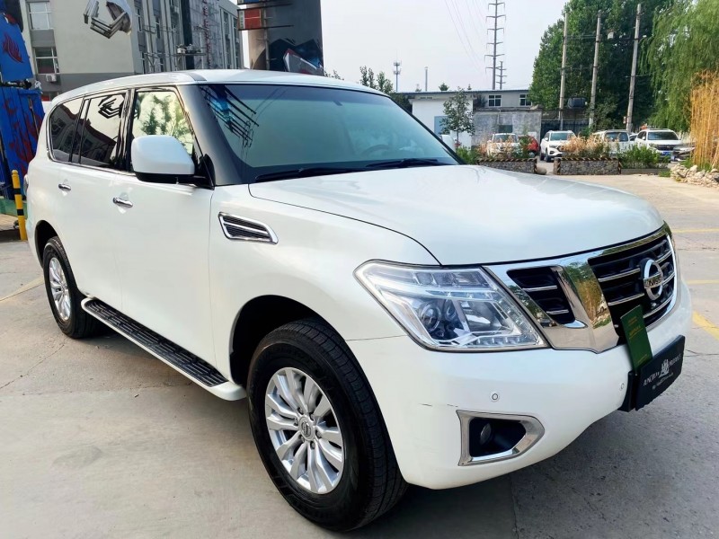 保定17年日产途乐6