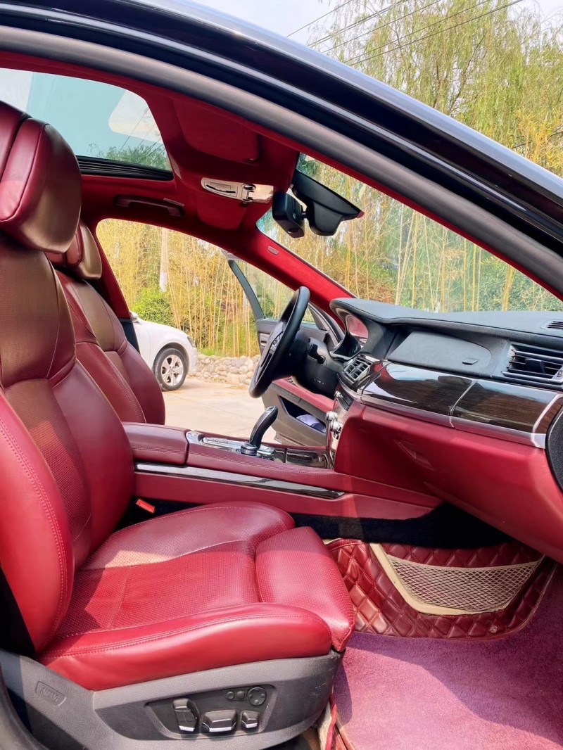 保定11年宝马7系3