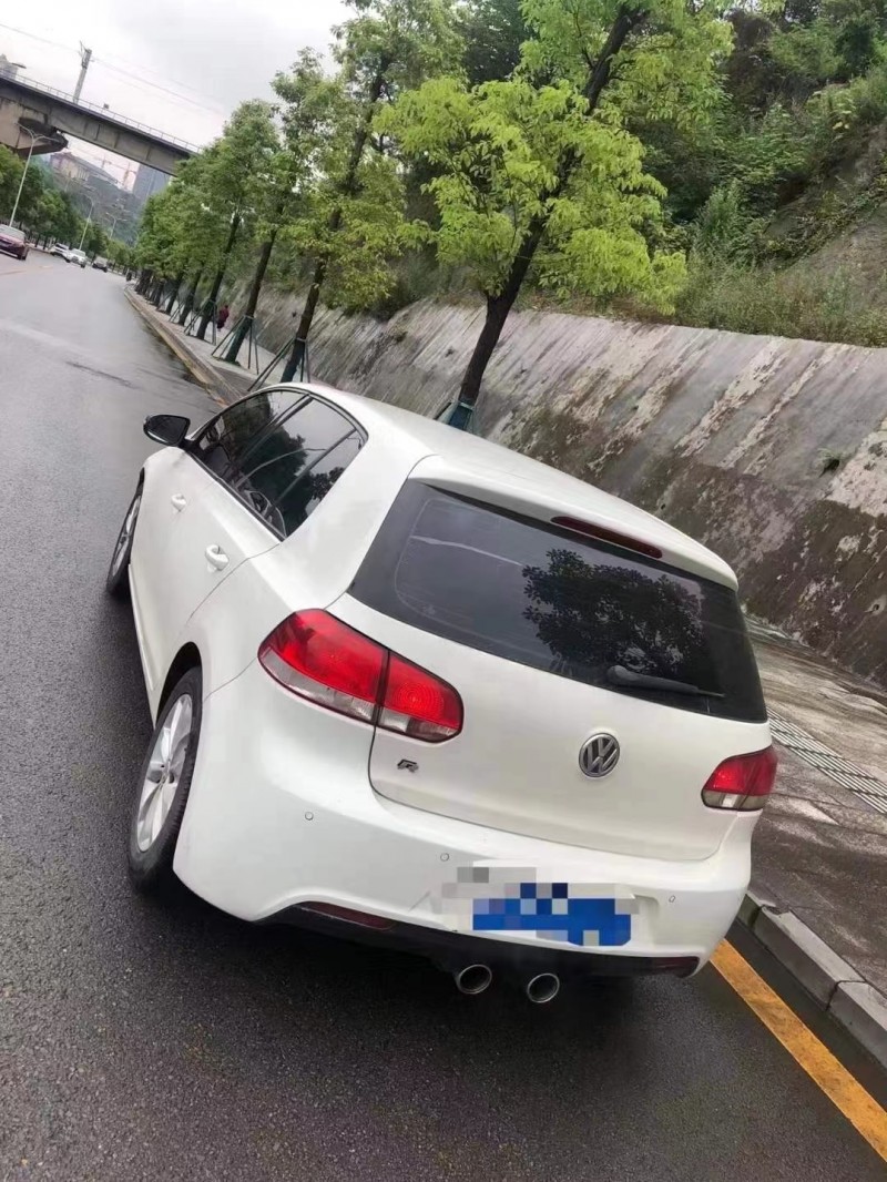 成都13年大众高尔夫7