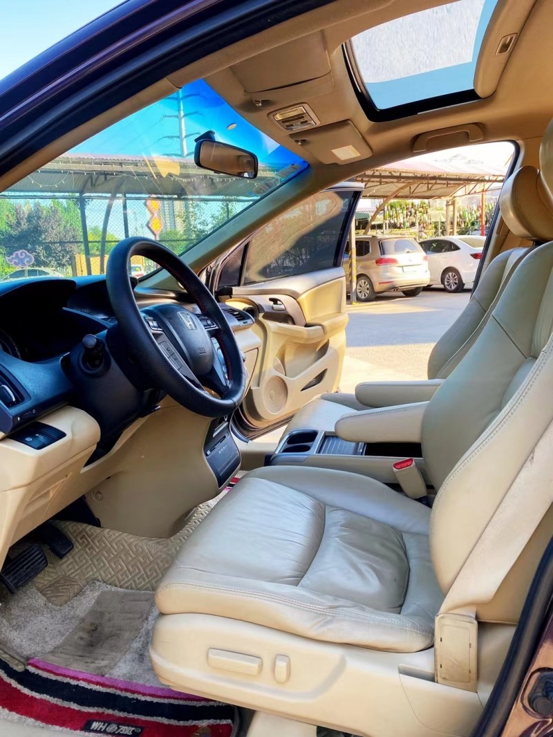 保定12年本田奥德赛7