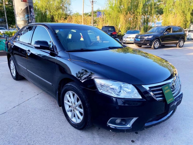 保定12年丰田凯美瑞3