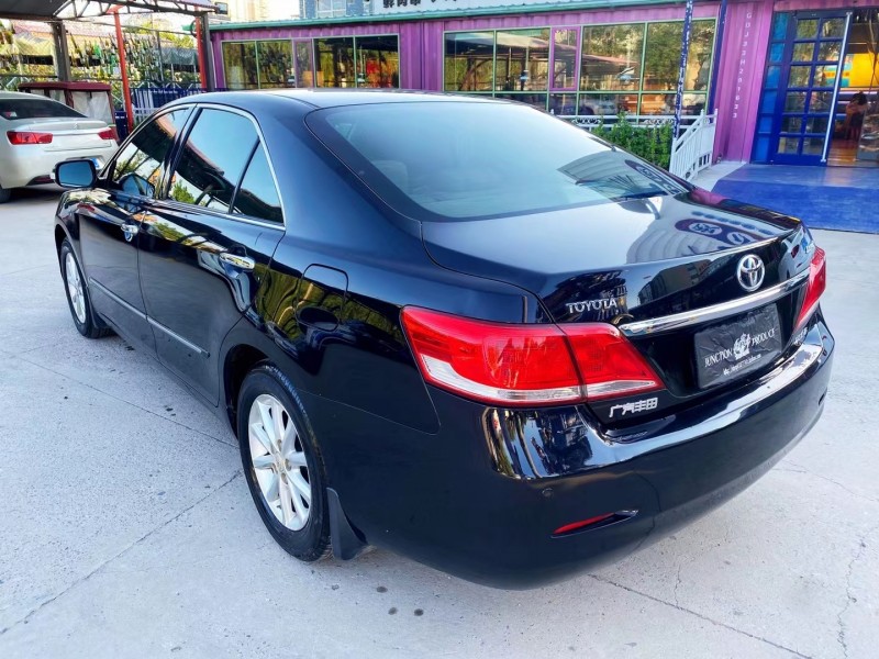 保定12年丰田凯美瑞8