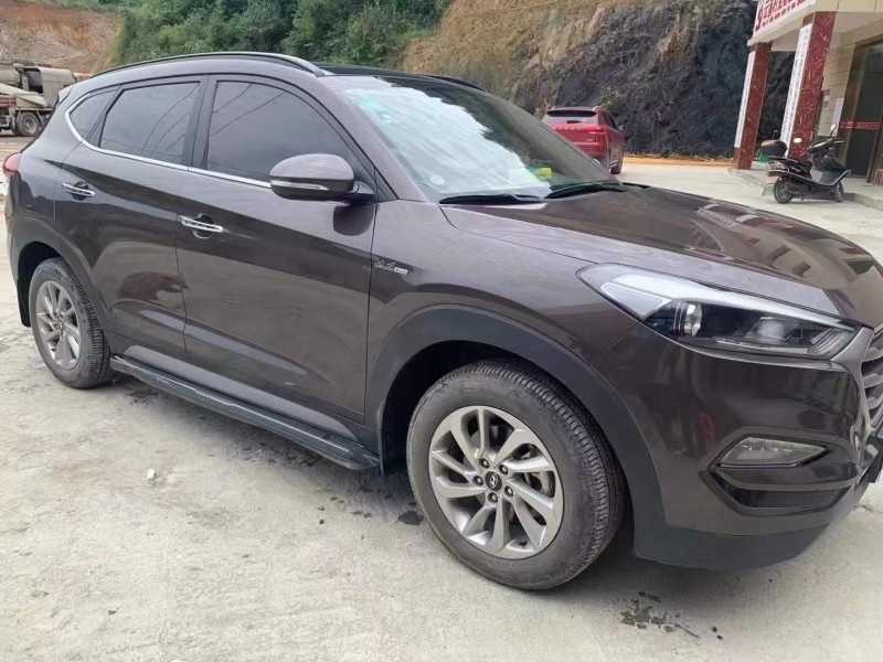 益阳18年现代途胜3