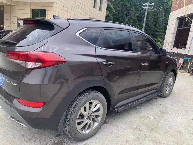 益阳18年现代途胜7