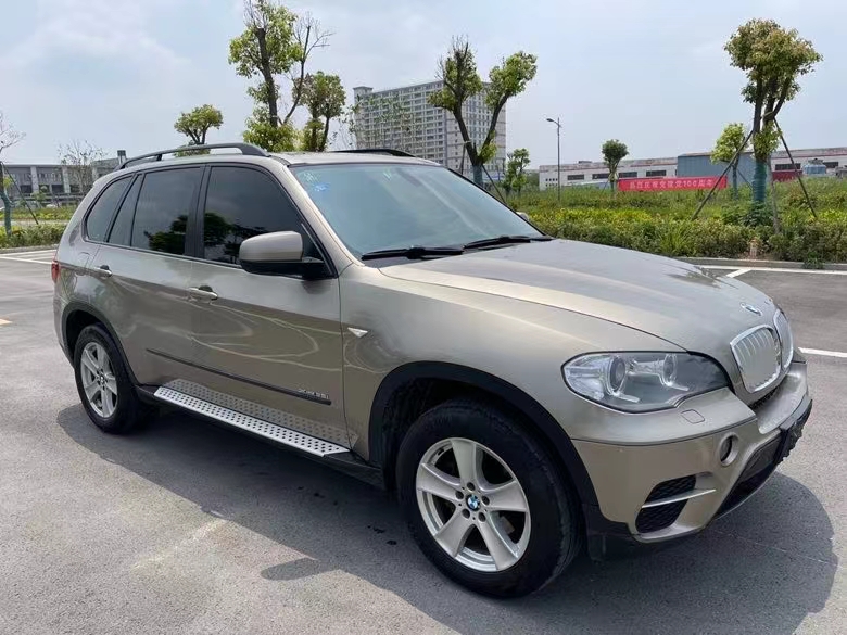 盐城12年宝马X58