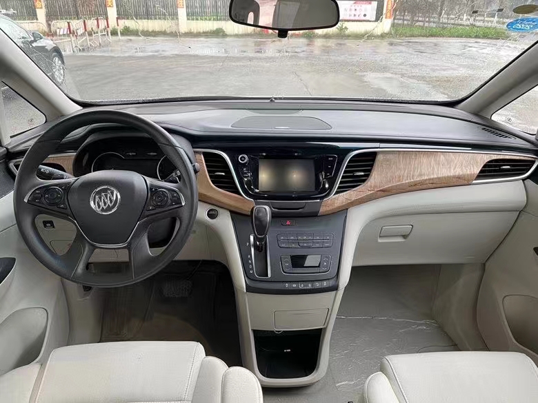 盐城19年别克GL84