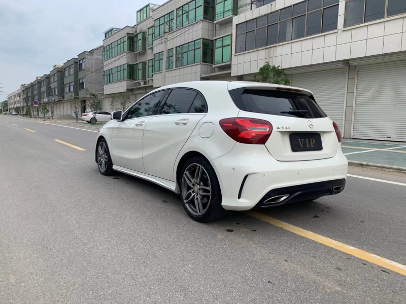 徐州16年奔驰A7