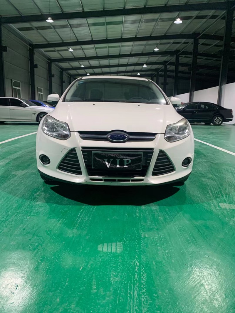 徐州15年福特福克斯1