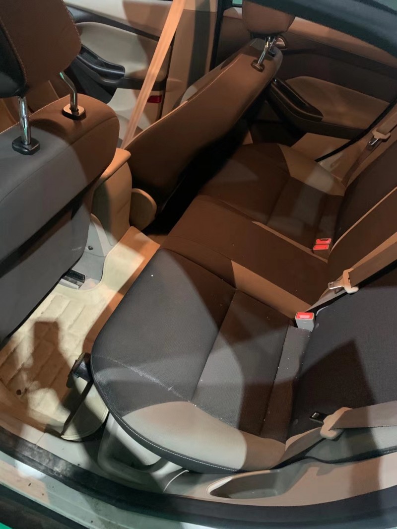 徐州15年福特福克斯5