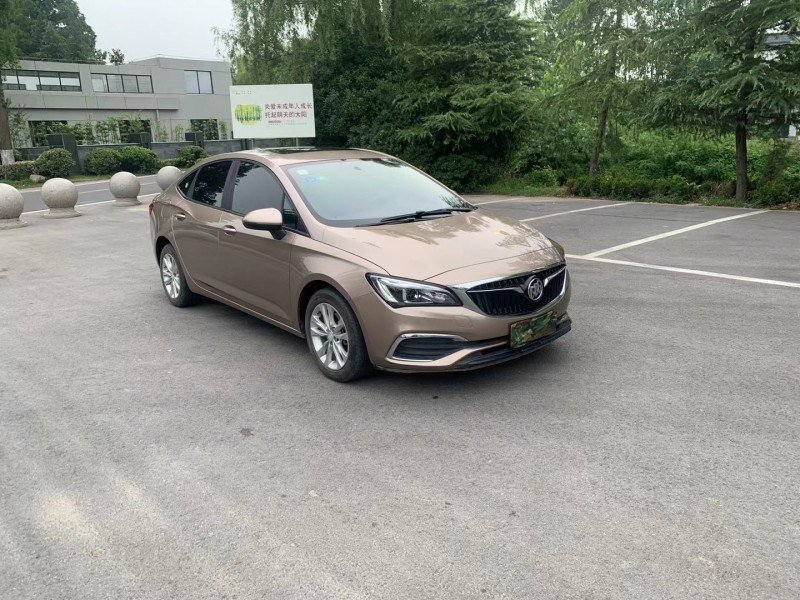 徐州18年别克威朗7