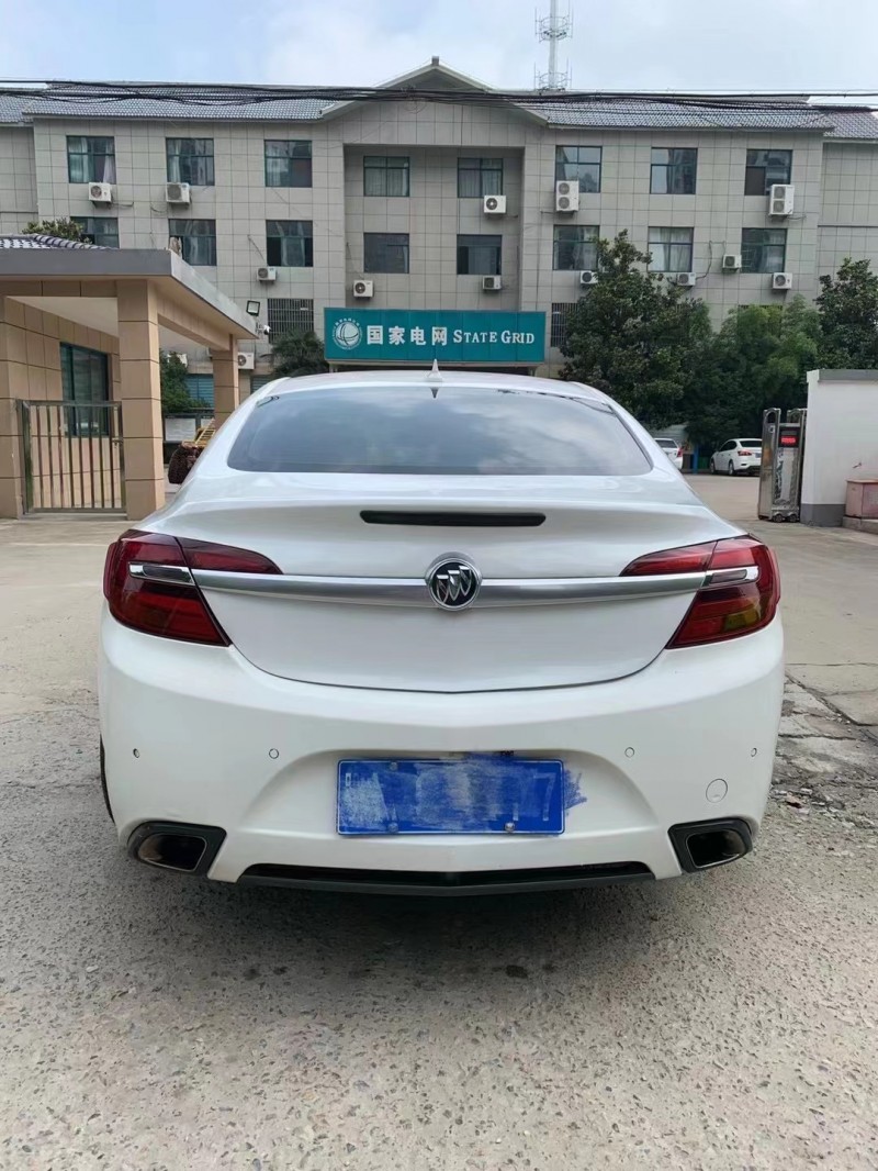 徐州14年别克君威6