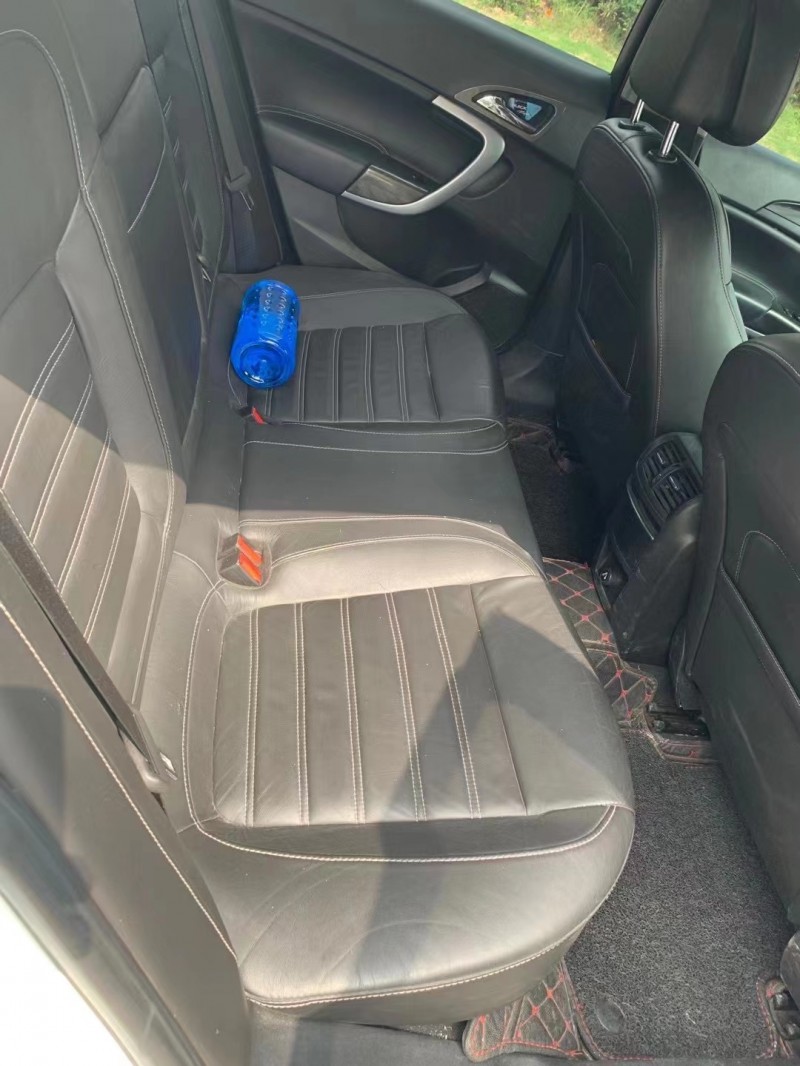 徐州14年别克君威2