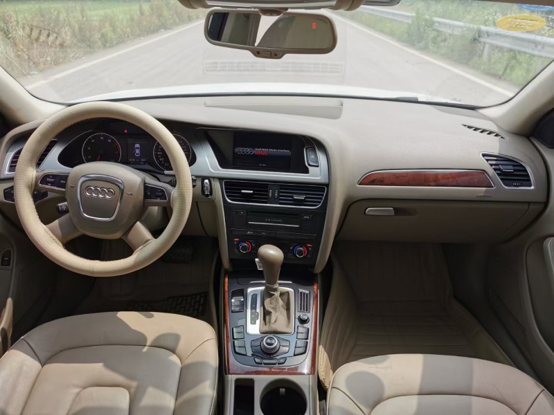 徐州11年奥迪A4L1