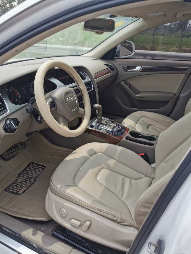 徐州11年奥迪A4L8