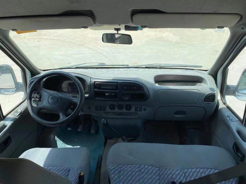 青岛12年福特全顺2