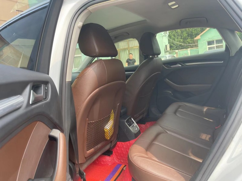 青岛15年奥迪A34