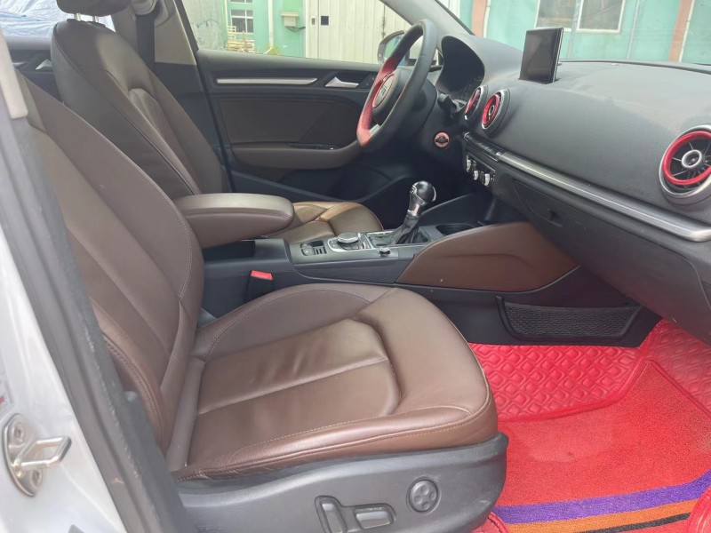 青岛15年奥迪A36