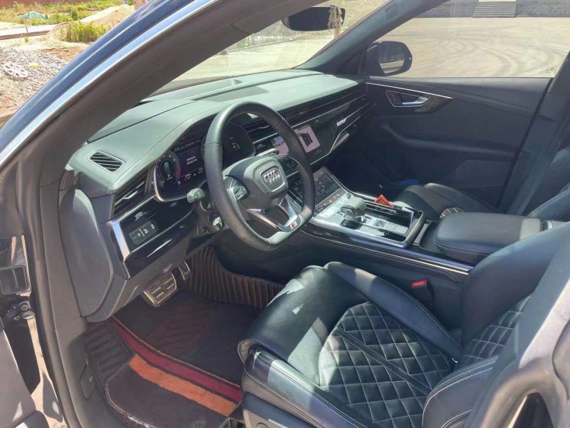 青岛19年奥迪Q82