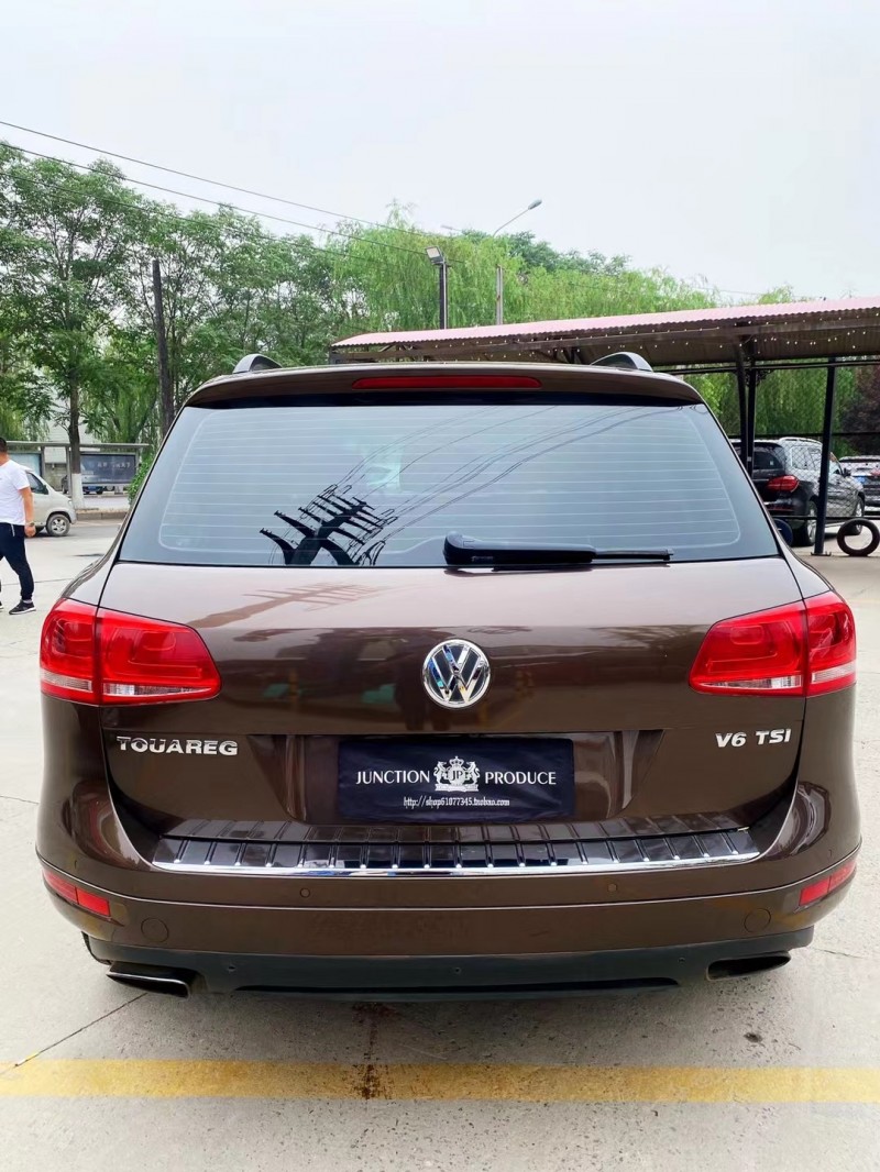 保定14年大众途锐9