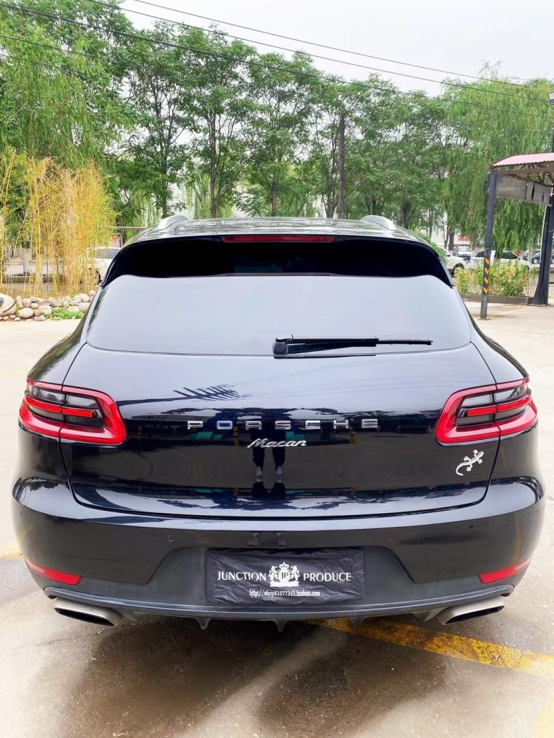 保定17年保时捷卡宴9