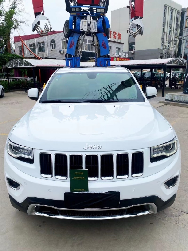 保定17年Jeep大切諾基8