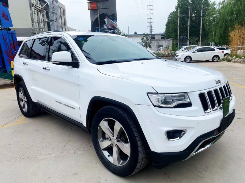 保定17年Jeep大切諾基6