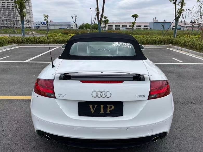 盐城17年奥迪TT8
