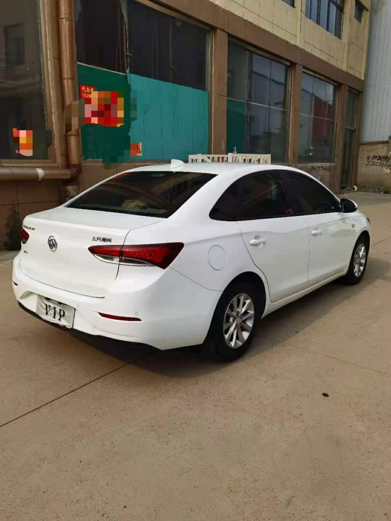 徐州18年别克英朗1