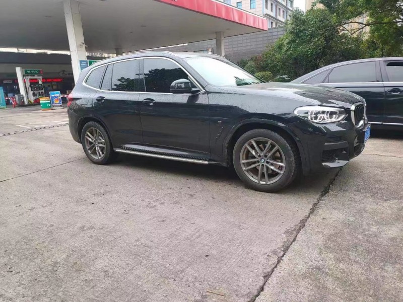泰安20年寶馬X32