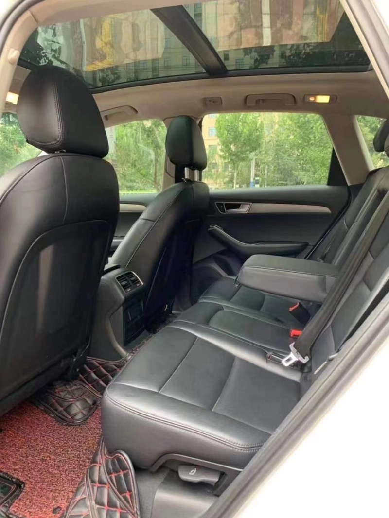 济宁13年奥迪Q56