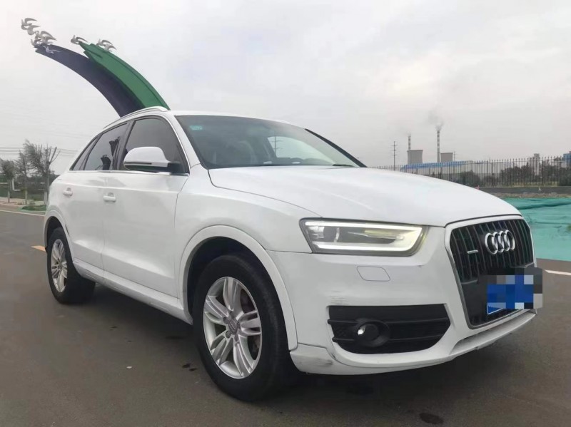 济宁13年奥迪Q38