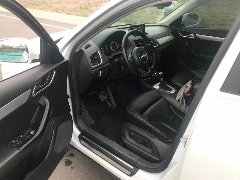 济宁13年奥迪Q34