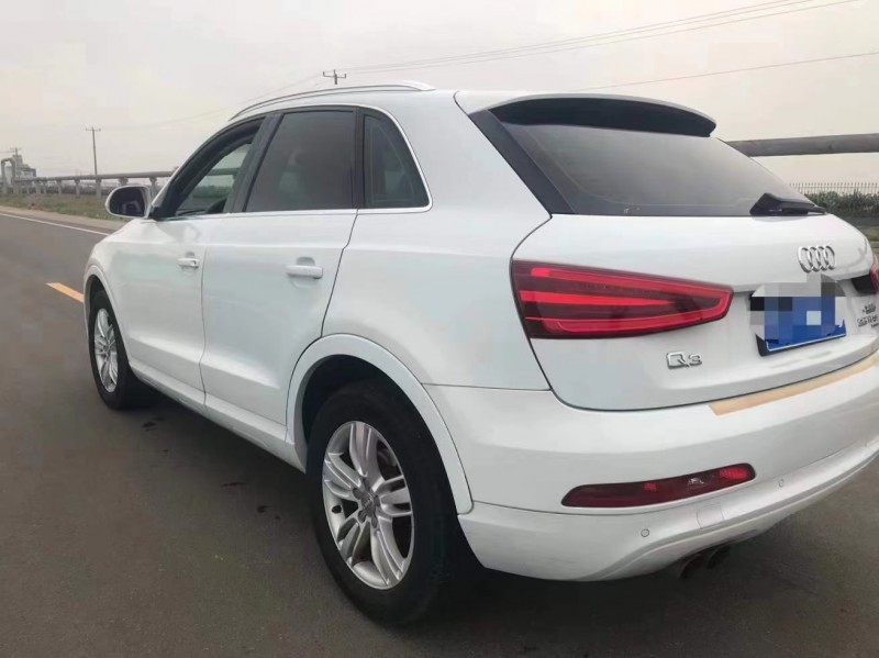 济宁13年奥迪Q33