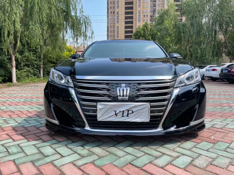 唐山16年豐田皇冠9