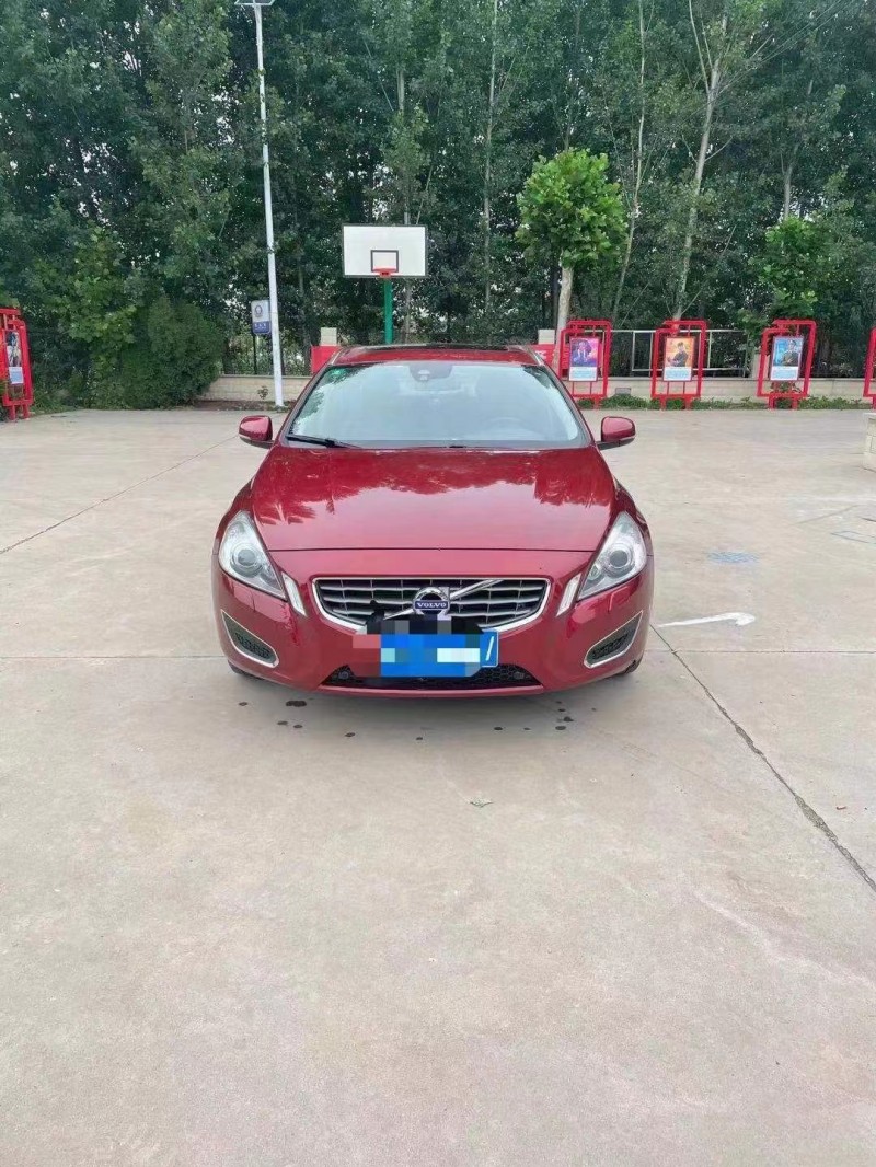 泰安13年沃爾沃V601