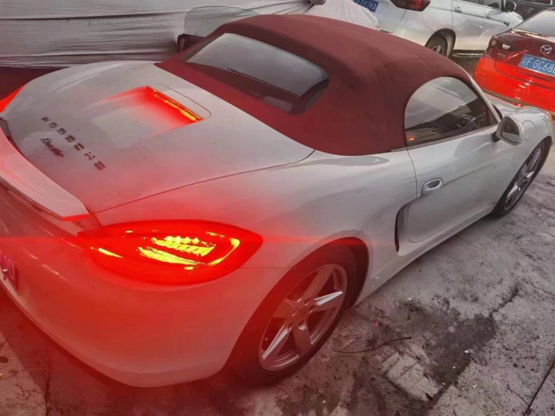 重慶14年保時捷Boxster4