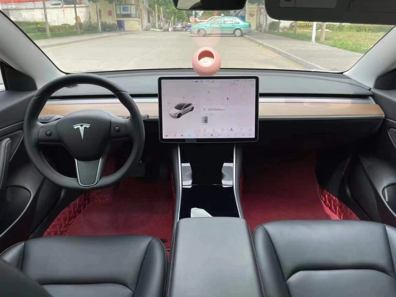 濰坊20年特斯拉MODEL 35