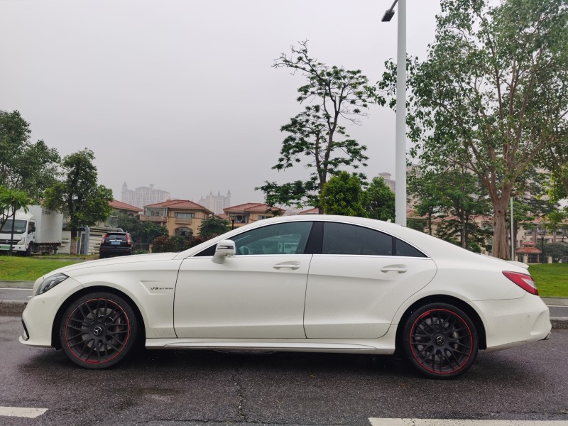 佛山17年奔驰CLS级AMG5