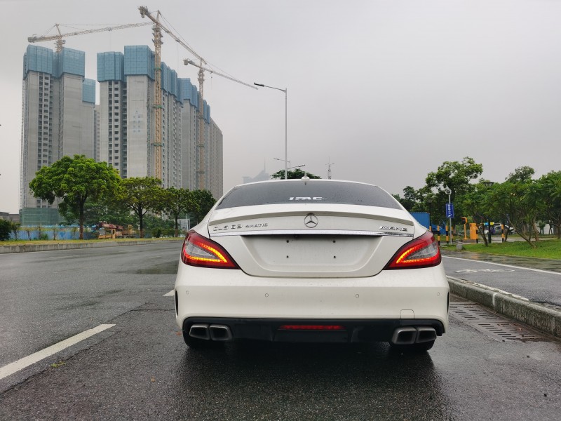佛山17年奔驰CLS级AMG3