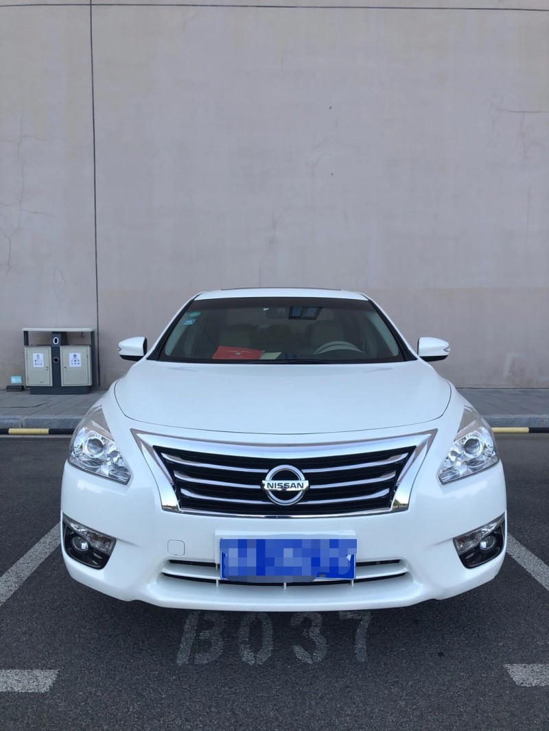 營口16年日產天籟1