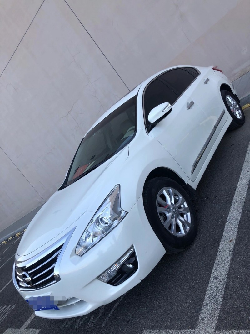 營口16年日產天籟2