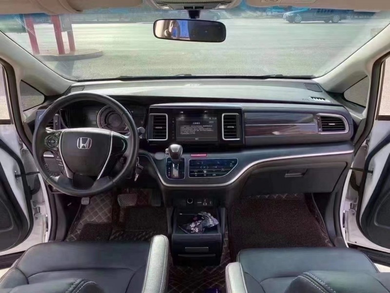 保定18年本田艾力绅4