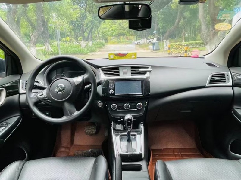 东莞抵押车17年日产轩逸出售