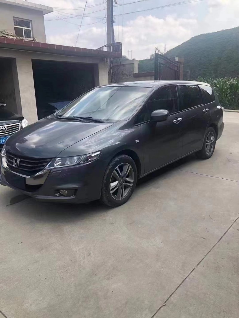 保定09年本田奥德赛8