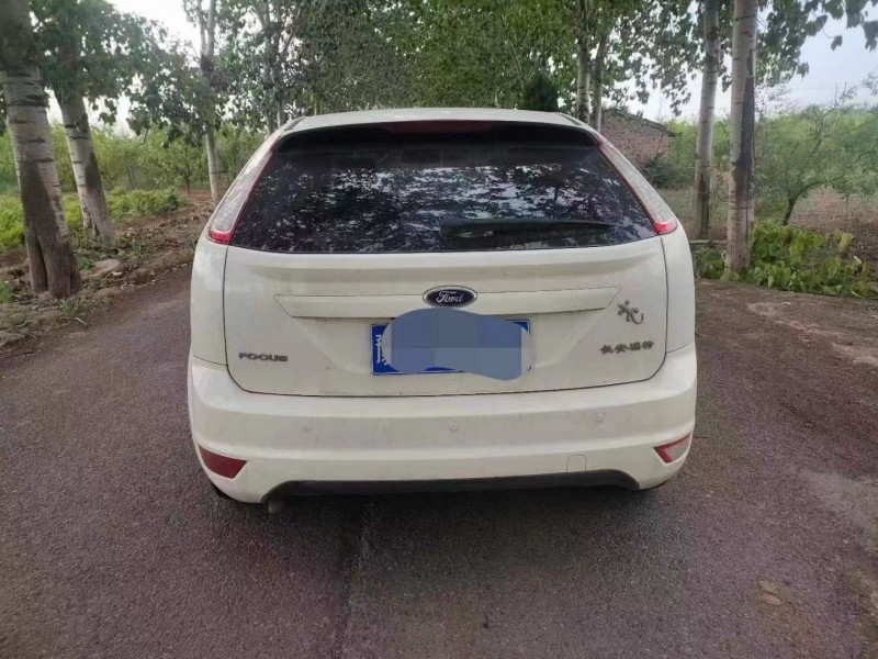 郑州14年福特福克斯3